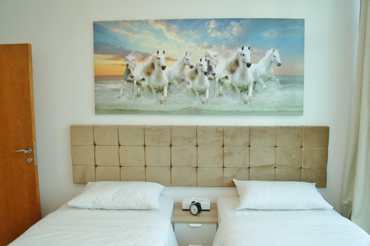 Marina Bestview 2 Bedroom Apartment Dubai Exterior foto